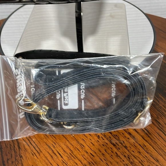 Lancel Quilted Leather Bag - Picture 4 of 7